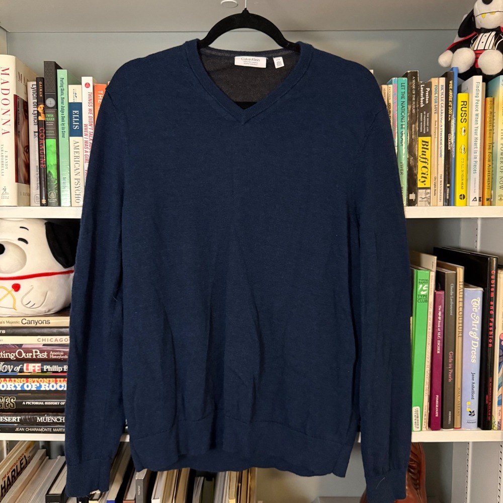Calvin Klein Extra Fine Merino Wool V-Neck Sweater Navy Blue Size L